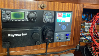 panel_victron_raymarine_icom panel victron raymarine icom